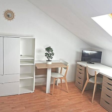 Studio Cosy Au Coeur De Remeš Exteriér fotografie